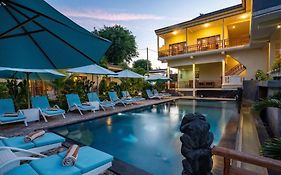 Bali Nusa Cottage